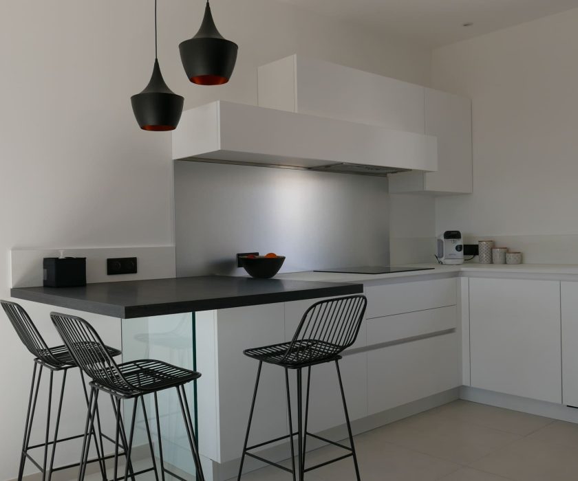 realisation cuisine moderne mobilier bois étageres agencements mg maguio montpellier palavas 3