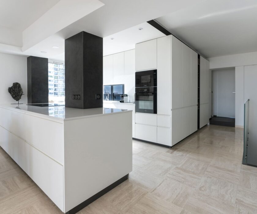 eden march realisation cuisine avec ilot central moderne mobilier boi etageres agencements mg maguio montpellier castries 11