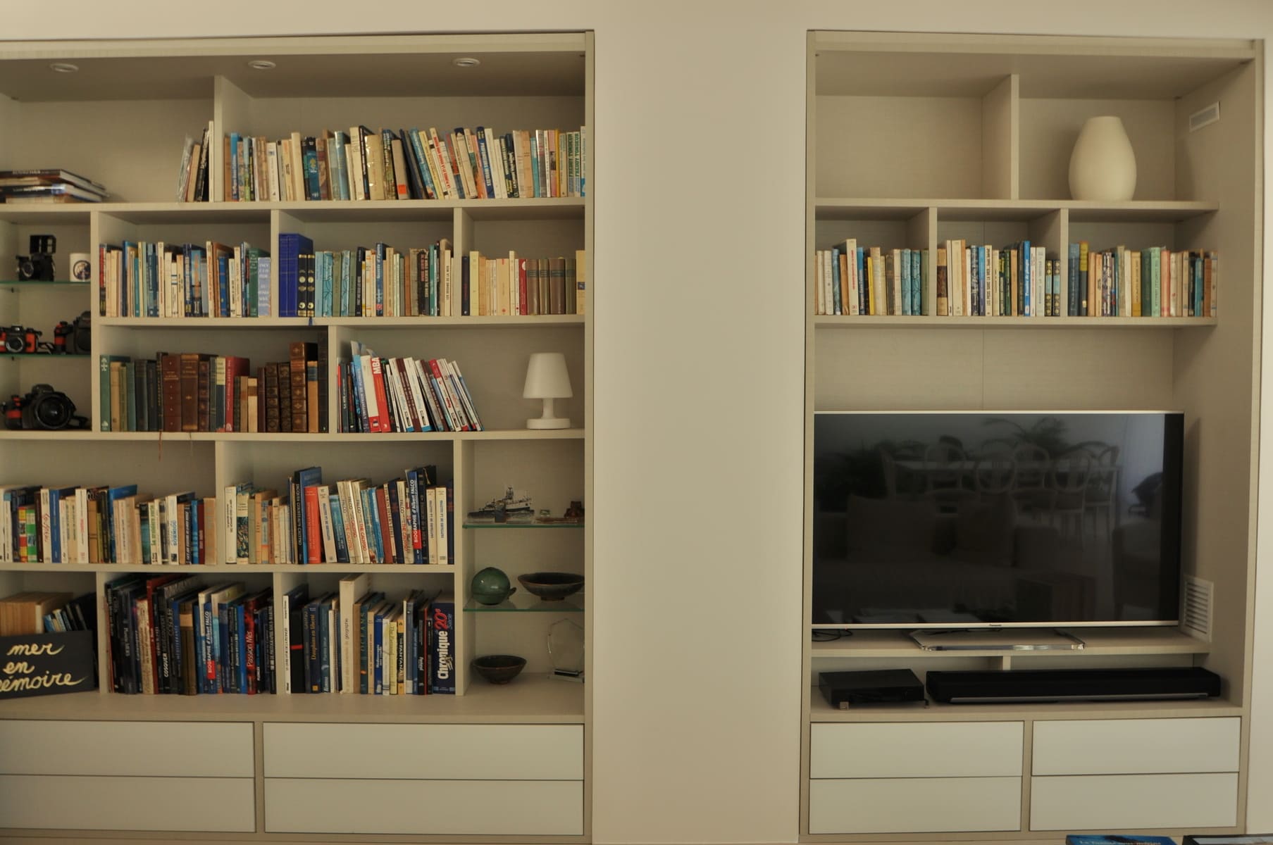 Réalisation qualité Bibliotheque cuisine meuble TV agencement mg montpellier