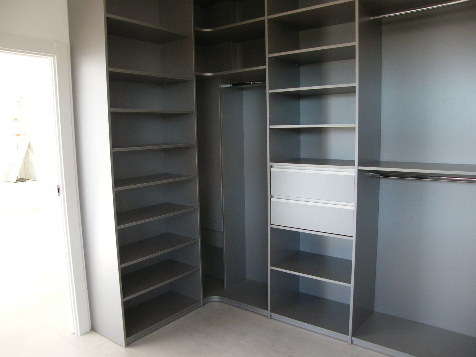 réalisation dressing étagères saint aunes agencements mg