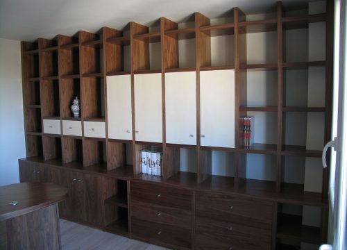 Bibliotheque en noyer et tiroirs agencements mg montpellier