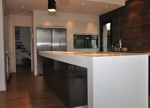 eden march realisation cuisine moderne mobilier boi etageres agencements mg maguio montpellier castries 4