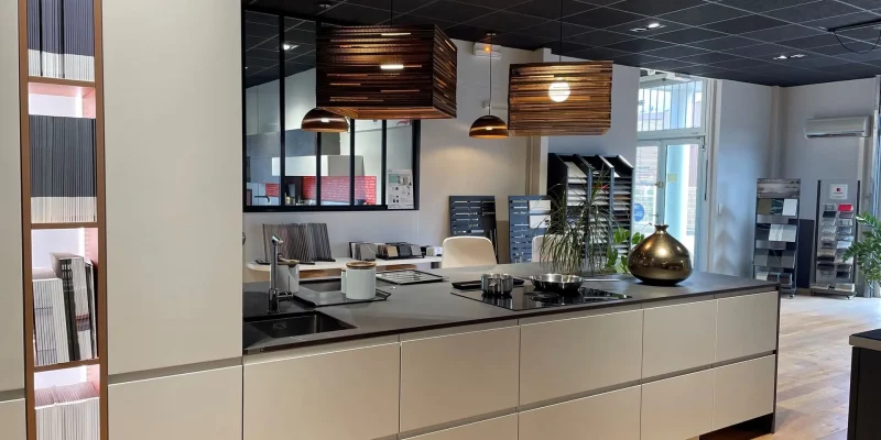 showroom agencements mg cuisines amenagees dressings et placards sur mesure